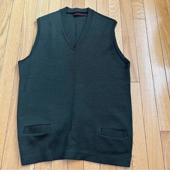 Franco. Italian Import Ltd. Medium. VINTAGE. Wool. Dark green. - Picture 2 of 5